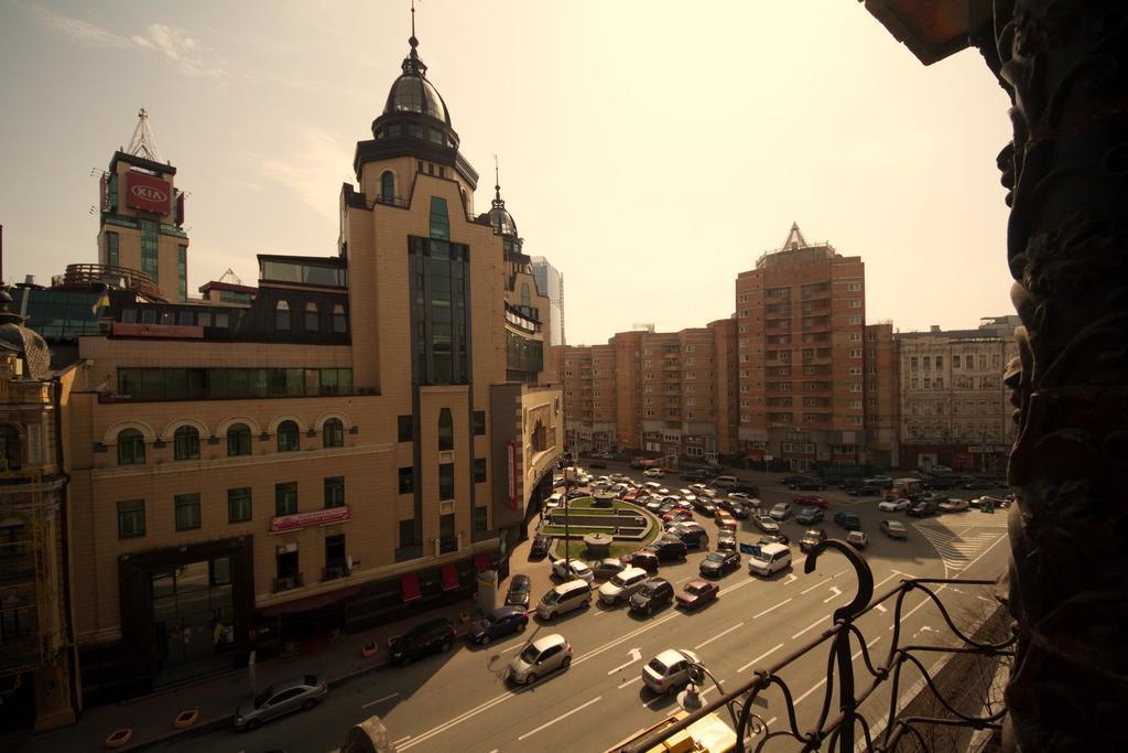 Apartment Arena City Kiev Extérieur photo